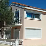Apart-hotel Ai Helis Svoronata